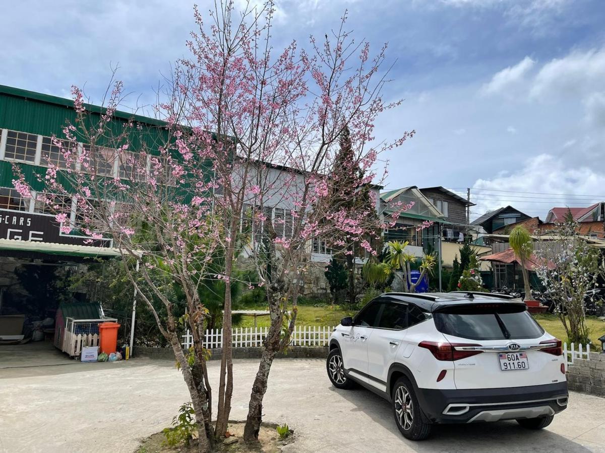 Hometown & Bungalow Dalat Bagian luar foto