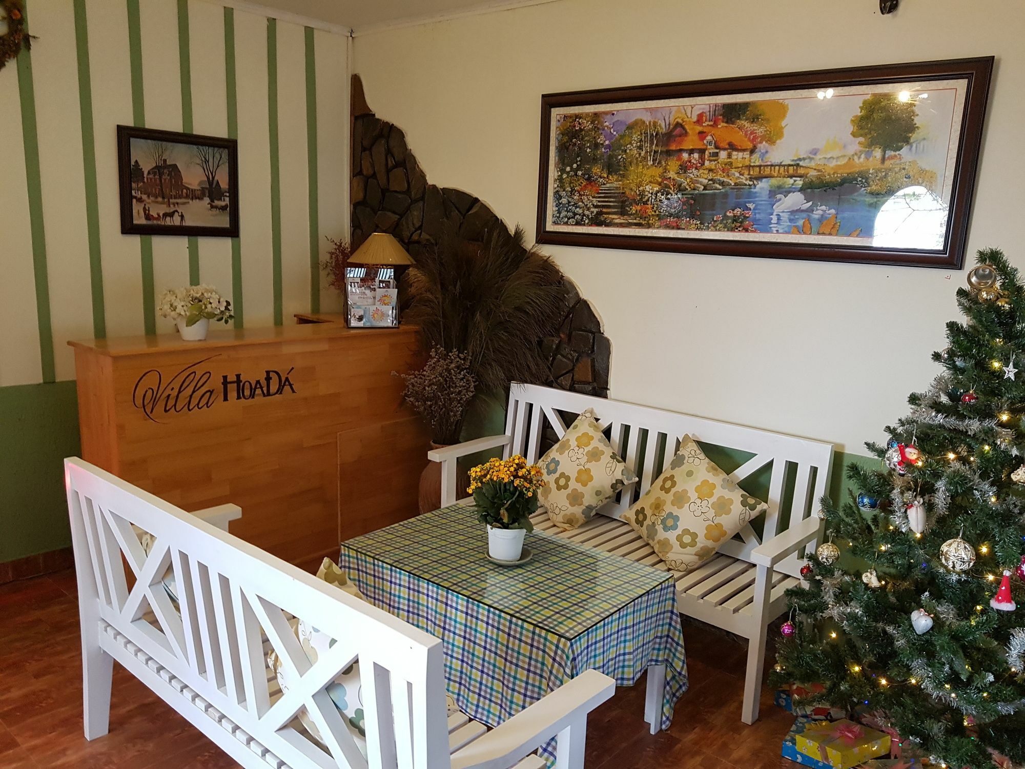 Hometown & Bungalow Dalat Bagian luar foto